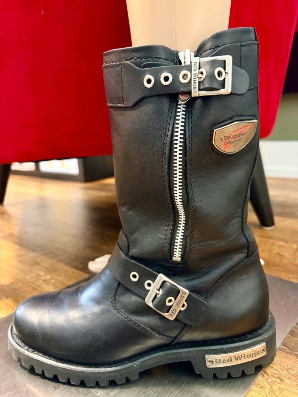 Red Wing leather boots - Picture 2 of 10
